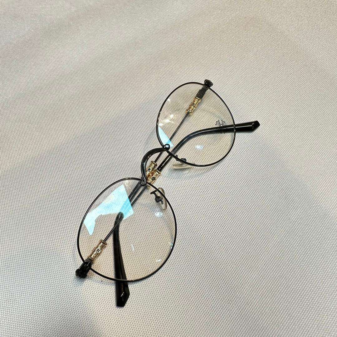 Casual fashion glasses