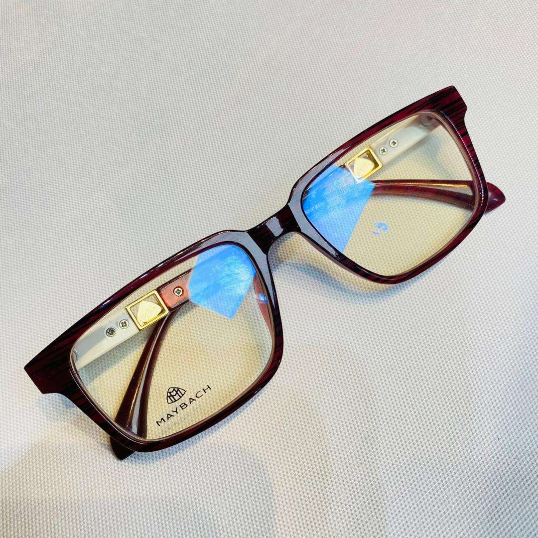 Casual fashion glasses
