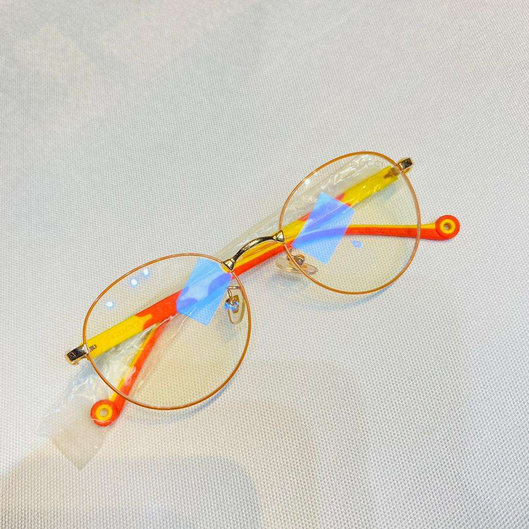 Casual fashion glasses