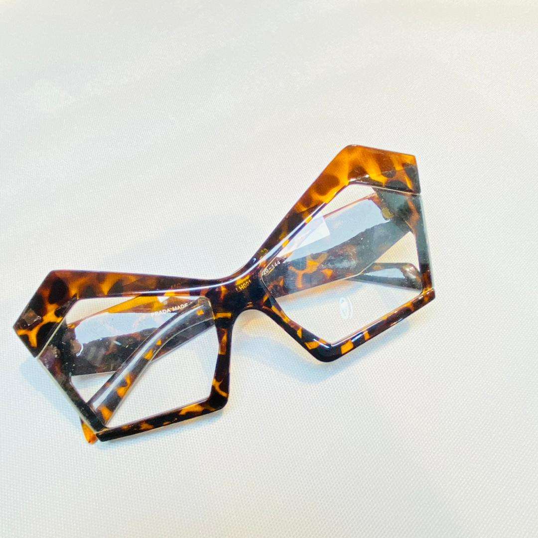 Casual fashion glasses