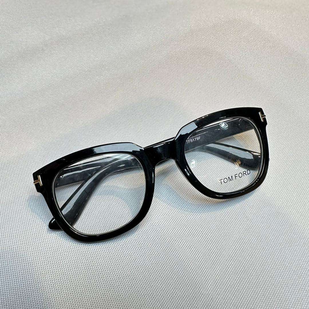Casual fashion glasses