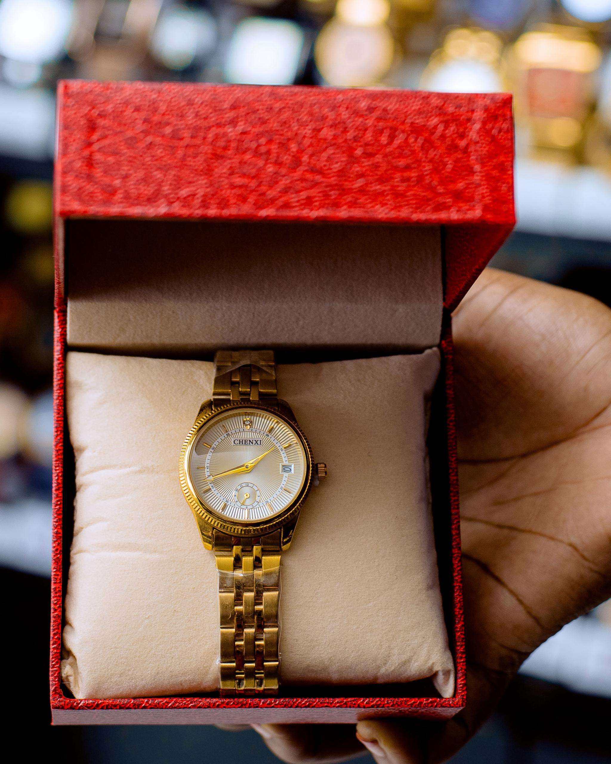 Chenxi Gold Women's Social Gift Watch